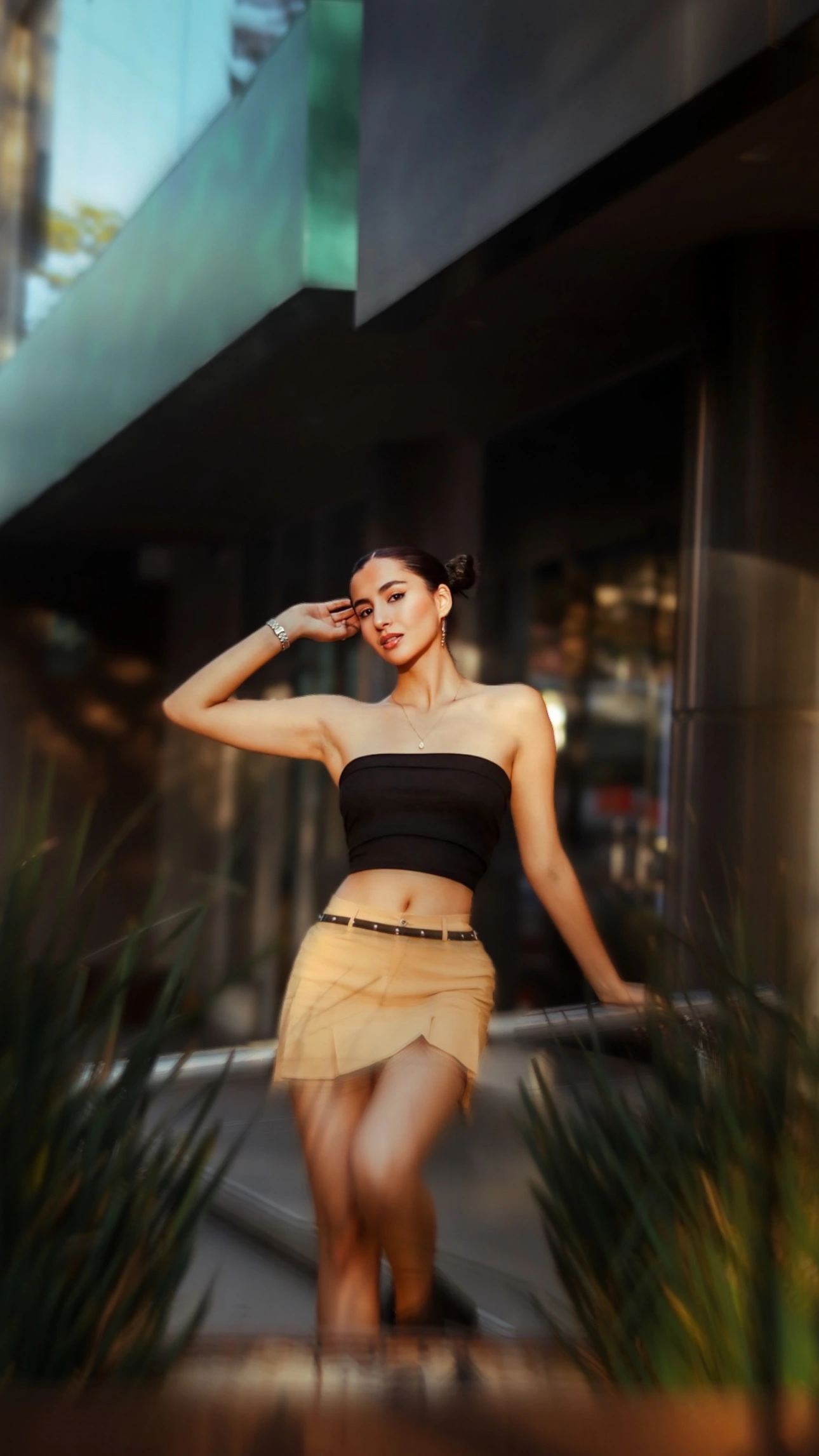 Mirada Directa y Cautivadora